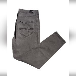 Black denizen by levi mom jeans